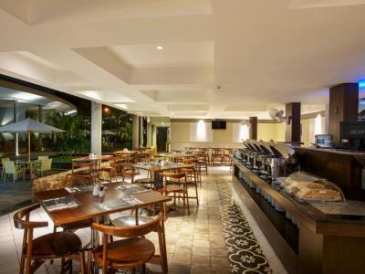 Hotel Neo+ Green Savana Sentul City Bogor Exterior foto